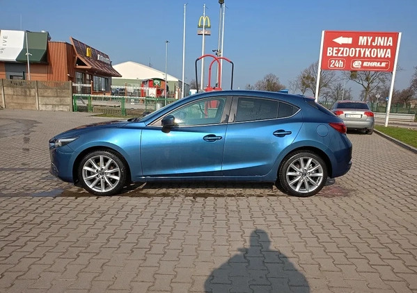 Mazda 3 cena 69900 przebieg: 13000, rok produkcji 2018 z Słupca małe 326